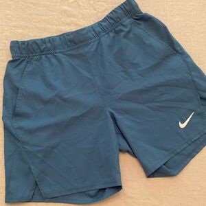 Nike | men’s med teal | 2 pocket dri fit shorts